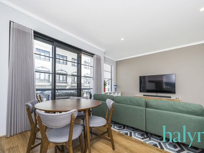 13A / 28 Robinson Avenue, Perth