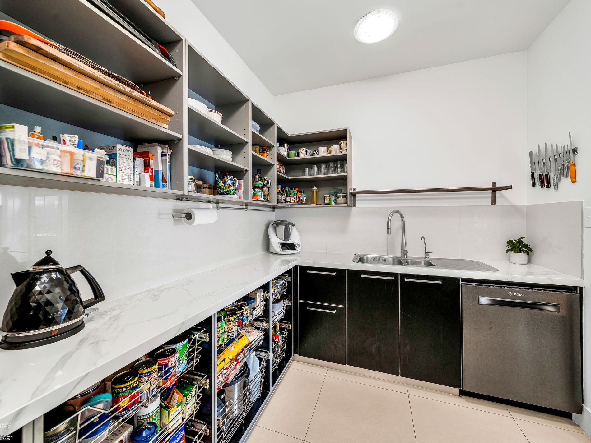 3 Juno Close, Mooroobool