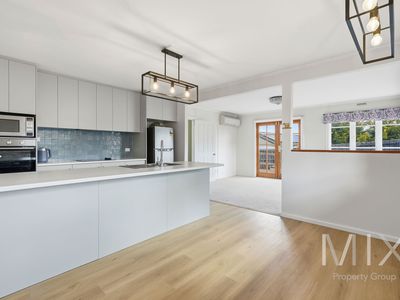 6 Amygdalina Rise, Honeywood