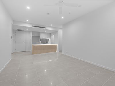 1504 / 15 Cannes Avenue, Surfers Paradise