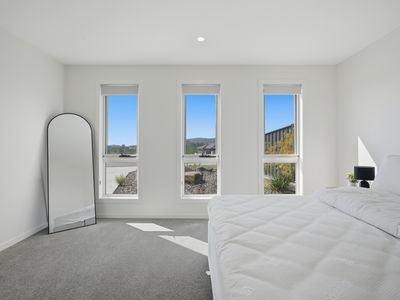 14 Pimelea Close, George Town