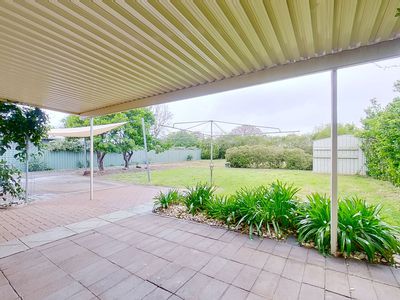 42 Sterling Street, Dubbo