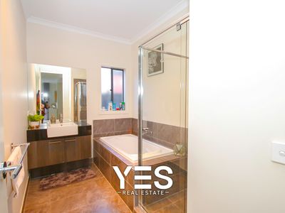 13 Earhart Street, Pakenham