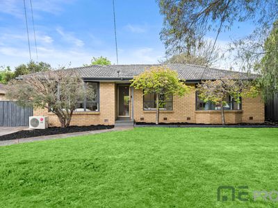 17 Kalawar Avenue, Bayswater North