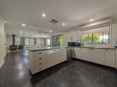 1 Green Court, Swan Hill