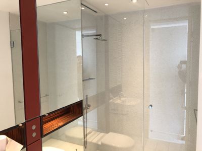 W1515.1 / 2 Chippendale Way, Chippendale