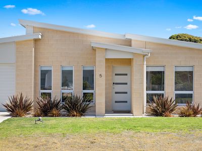 5 Linnell Drive, Beachport