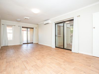 25 Traine Crescent, South Hedland