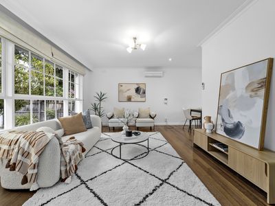 1 / 724 Hawthorn Road, Brighton East