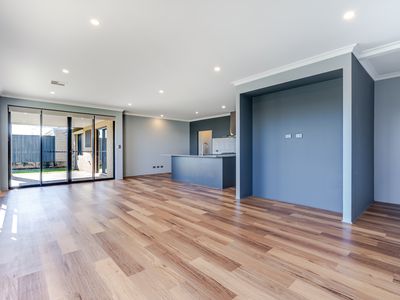 38 NADINE PROMENADE, Baldivis