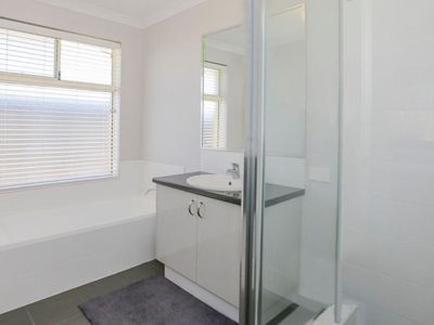 4 Goodalli Street, Jindalee