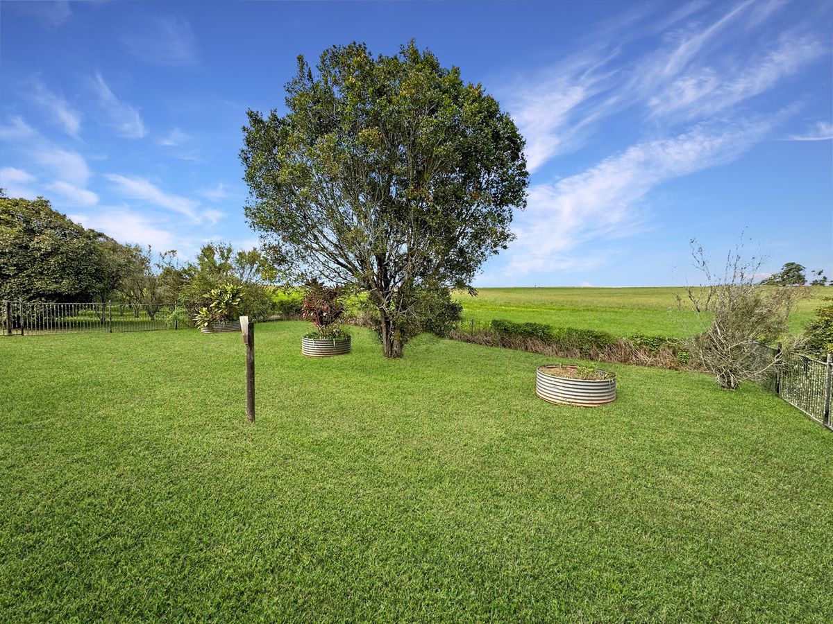 11B Quadrio Street, Atherton