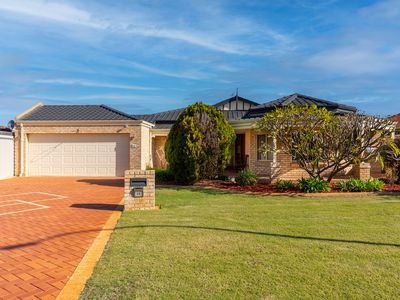 11 Keel Cove, Waikiki