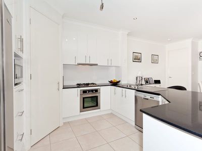 7 Palm Drive, Mooloolaba