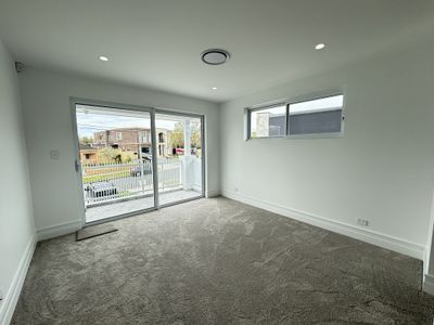 38B GRAY CRESCENT, Yagoona