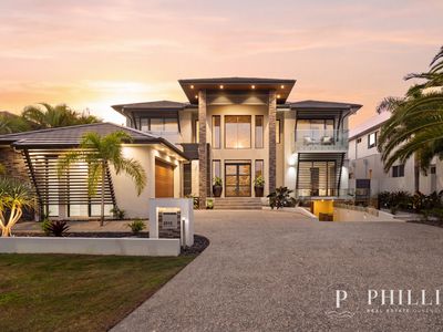 2515 Cressbrook Drive , Hope Island