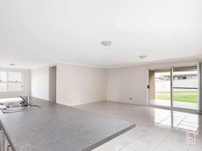 12 Campden Street, Thornton