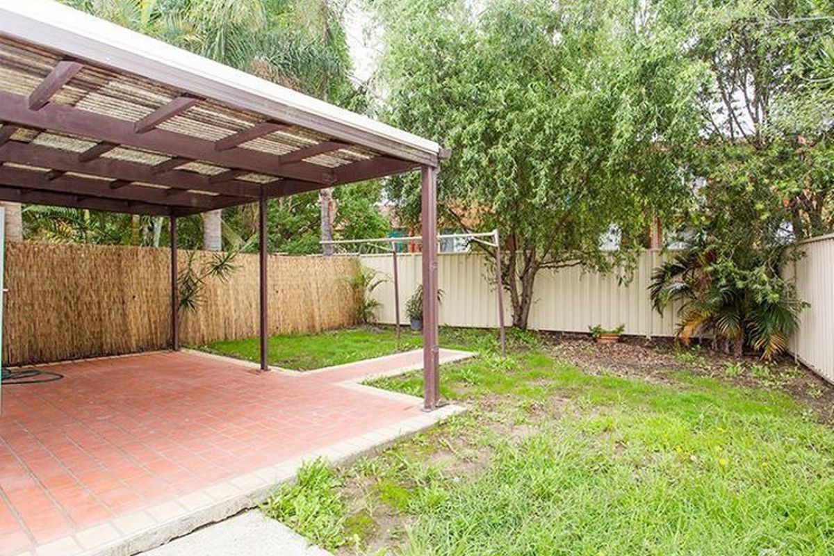 17 Rotherham Street, Bateau Bay