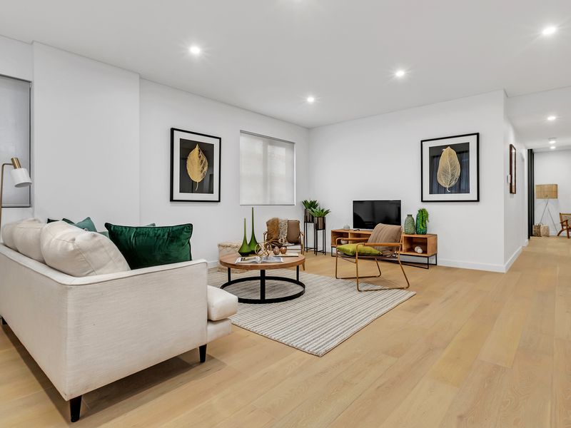 318 / 3 Gerbera Place, Kellyville