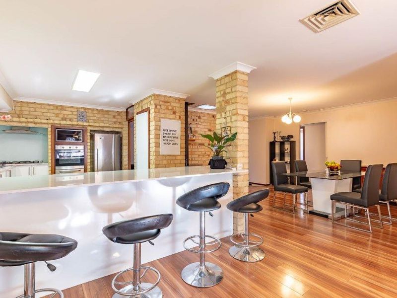 2 Hordern Place, Usher