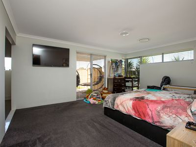 93 Braidwood Drive, Australind