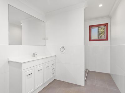 2017 THE LAKES WAY, Rainbow Flat