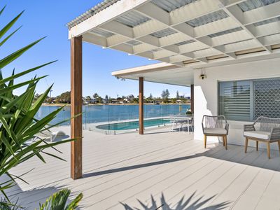 150 Mallawa Drive, Palm Beach