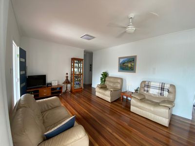 11 Churchill Street, Urangan