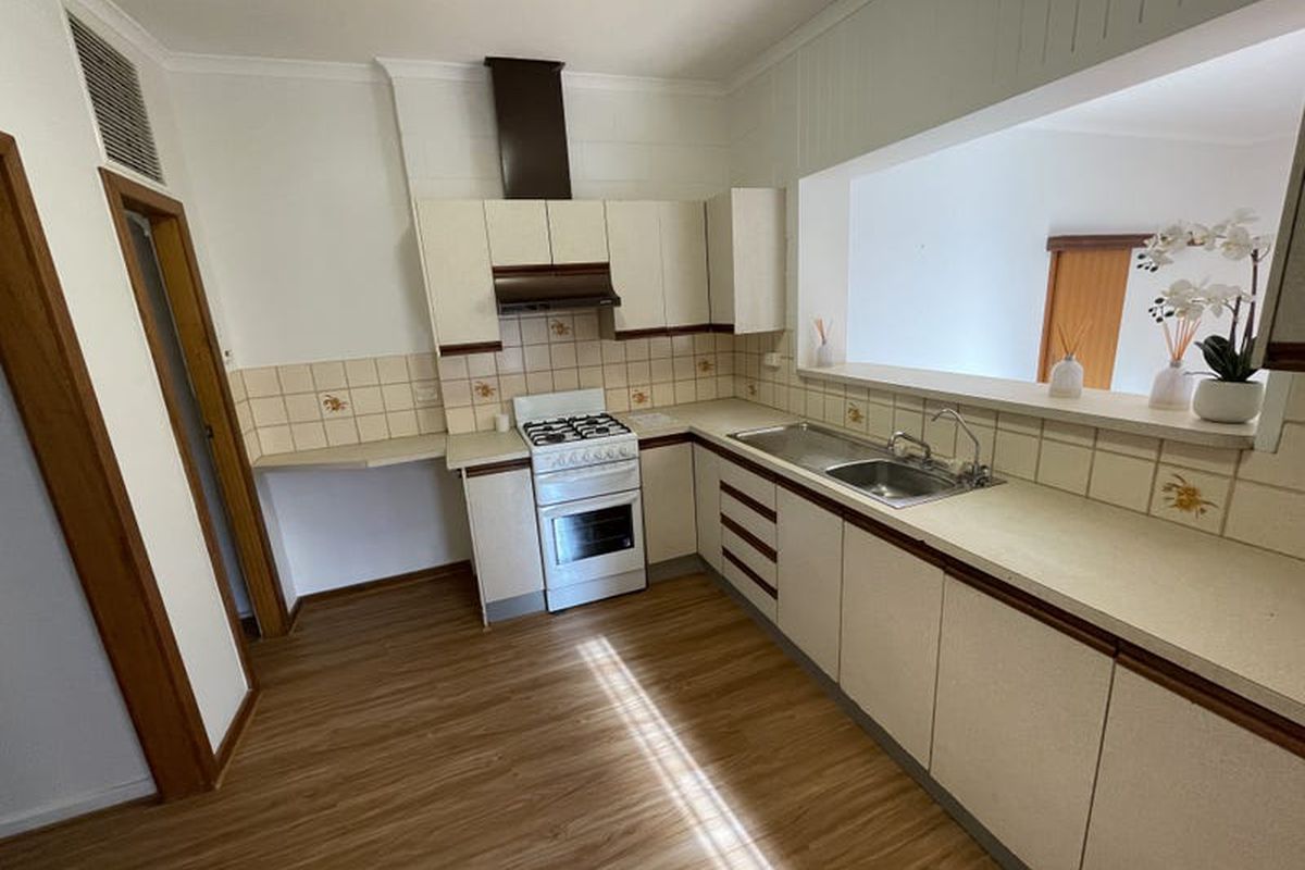 8 Liberman Road, Para Hills
