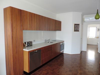 19  20-28 Robinson Avenue, Perth