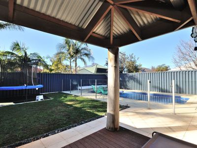 15 Conostylis Parade , Baldivis