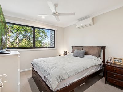 5 / 6 Deacon Street, Coopers Plains