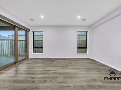 5 Kelpie Street, Cranbourne East