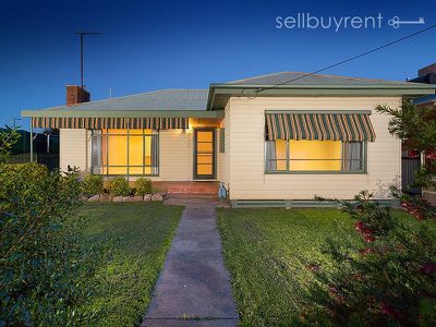 32 KELLY STREET, Wodonga