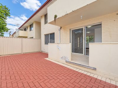 5 / 205 NORTH BEACH DRIVE, Tuart Hill