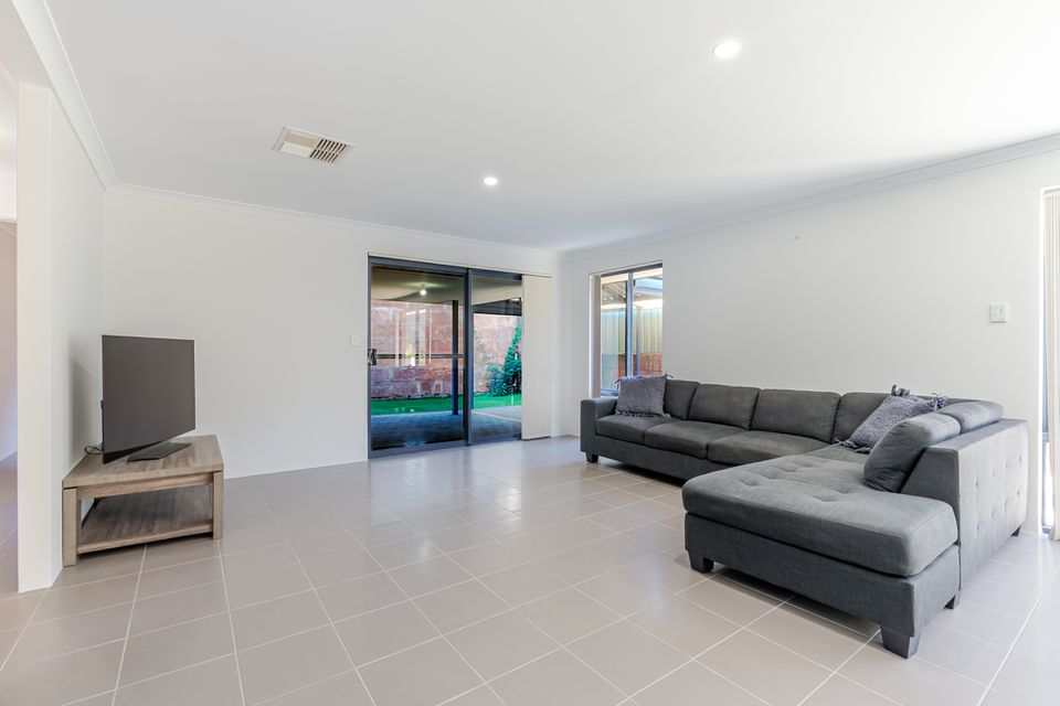 23 BLAXLAND TERRACE, Baldivis