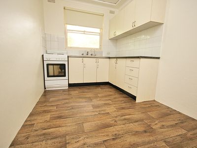 5 / 32 Hampden Road, Lakemba