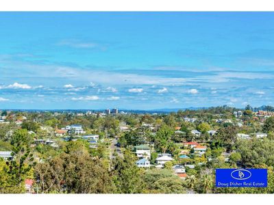 42 Macgregor Terrace, Bardon