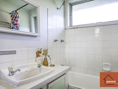 10 Dobie Place, Macgregor