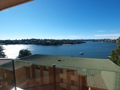 10 / 18 Walton Crescent, Abbotsford