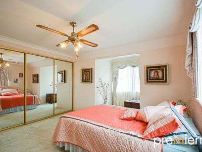 5 Hanlon Court, Collingwood Park