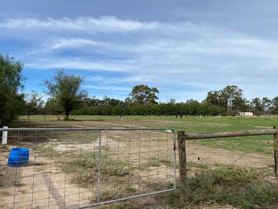 101 Glenview Drive, Barham