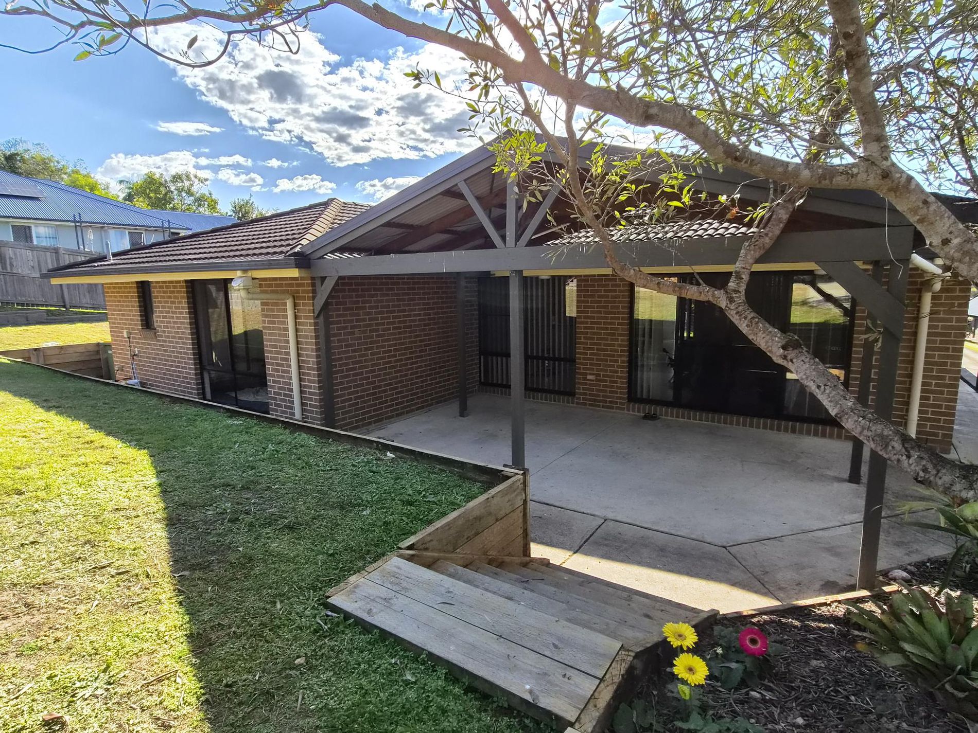 13 Moreton Court, Southside