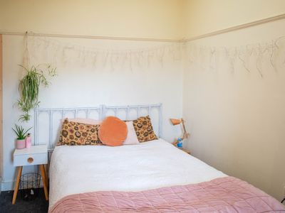 780 Great King (South), Dunedin Central