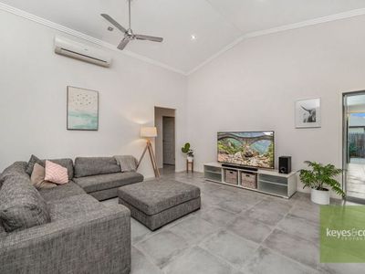 2 Fuji Court, Mount Louisa