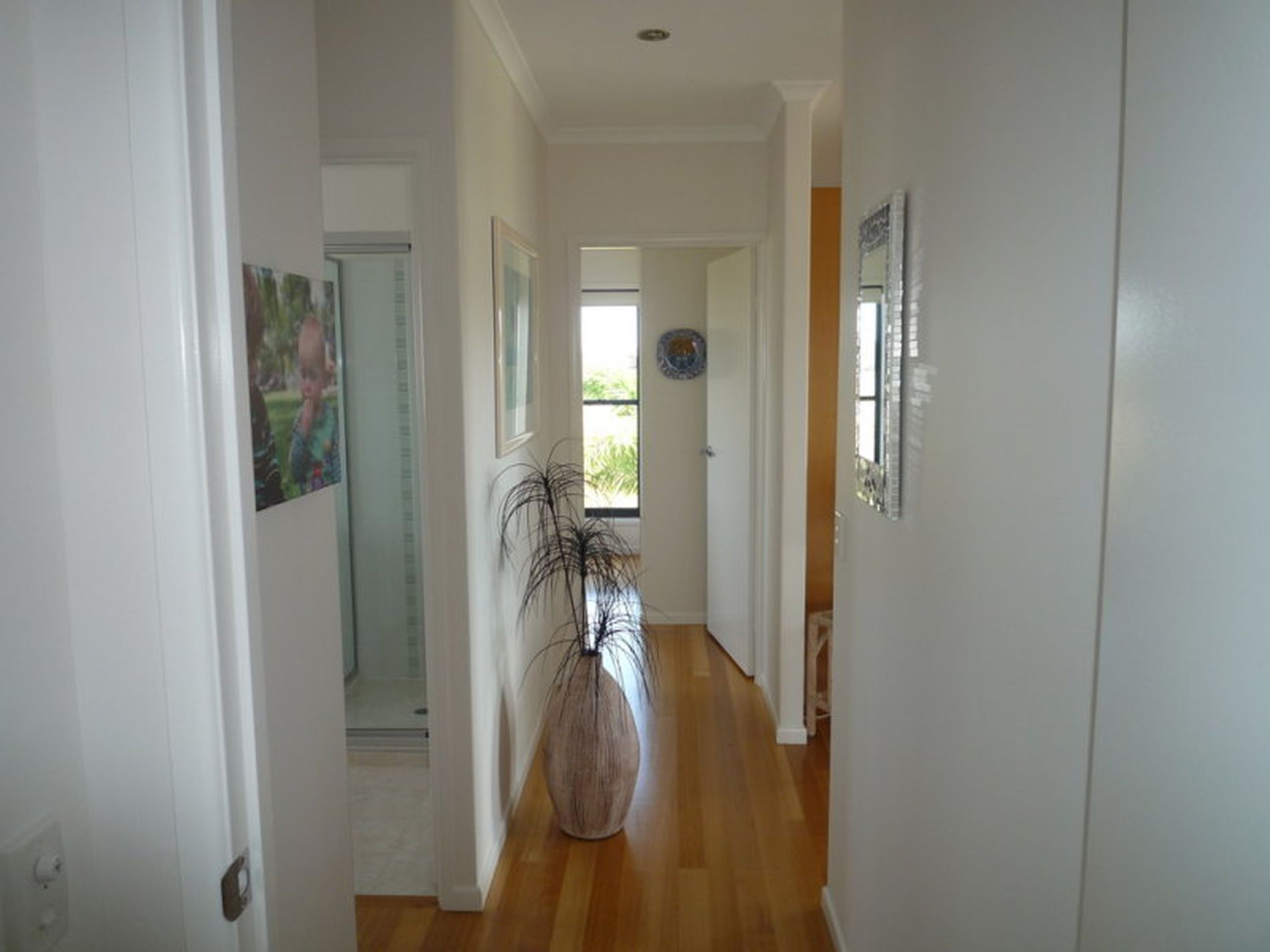 12 Sunset Avenue, Woodgate