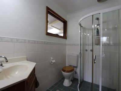 26 Barnoolut Road, Moorak