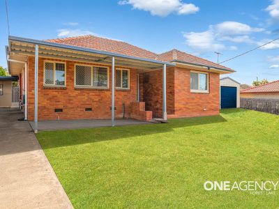 24 Cypress St, Inala