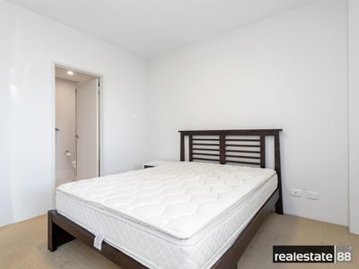 17  /  1142 Hay Street, West Perth