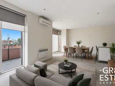 4 / 92 Waverley Road, Malvern East